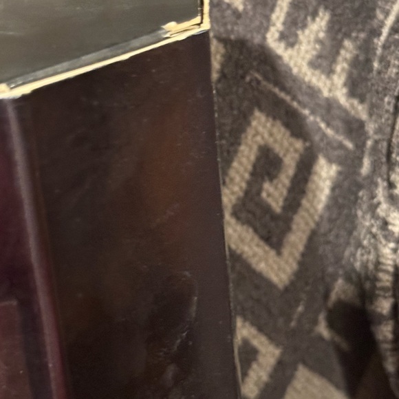 Mattel Disney: 101 Dalmatians - Cruella de Vil Doll (16295) - Picture 9 of 10